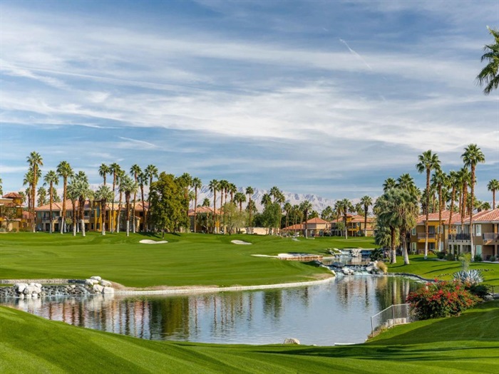 LOT 03 - FOUR NIGHTS AT DESERT SPRINGS GOLF RESORT SPAIN WITH 8 ROUNDS OF 18 HOLES FOR 4 PEOPLE 